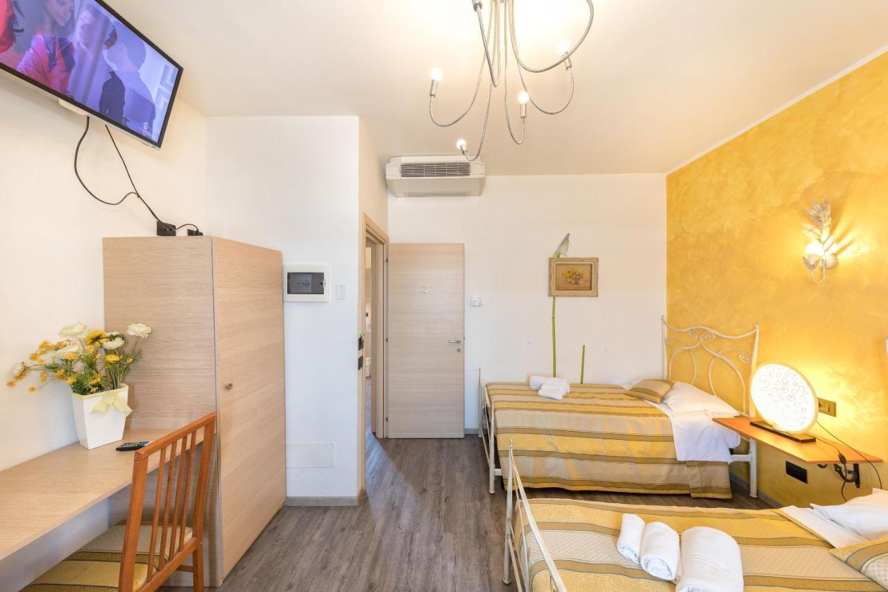 Residenza Le Dimore Hotel เวโรนา ภายนอก รูปภาพ